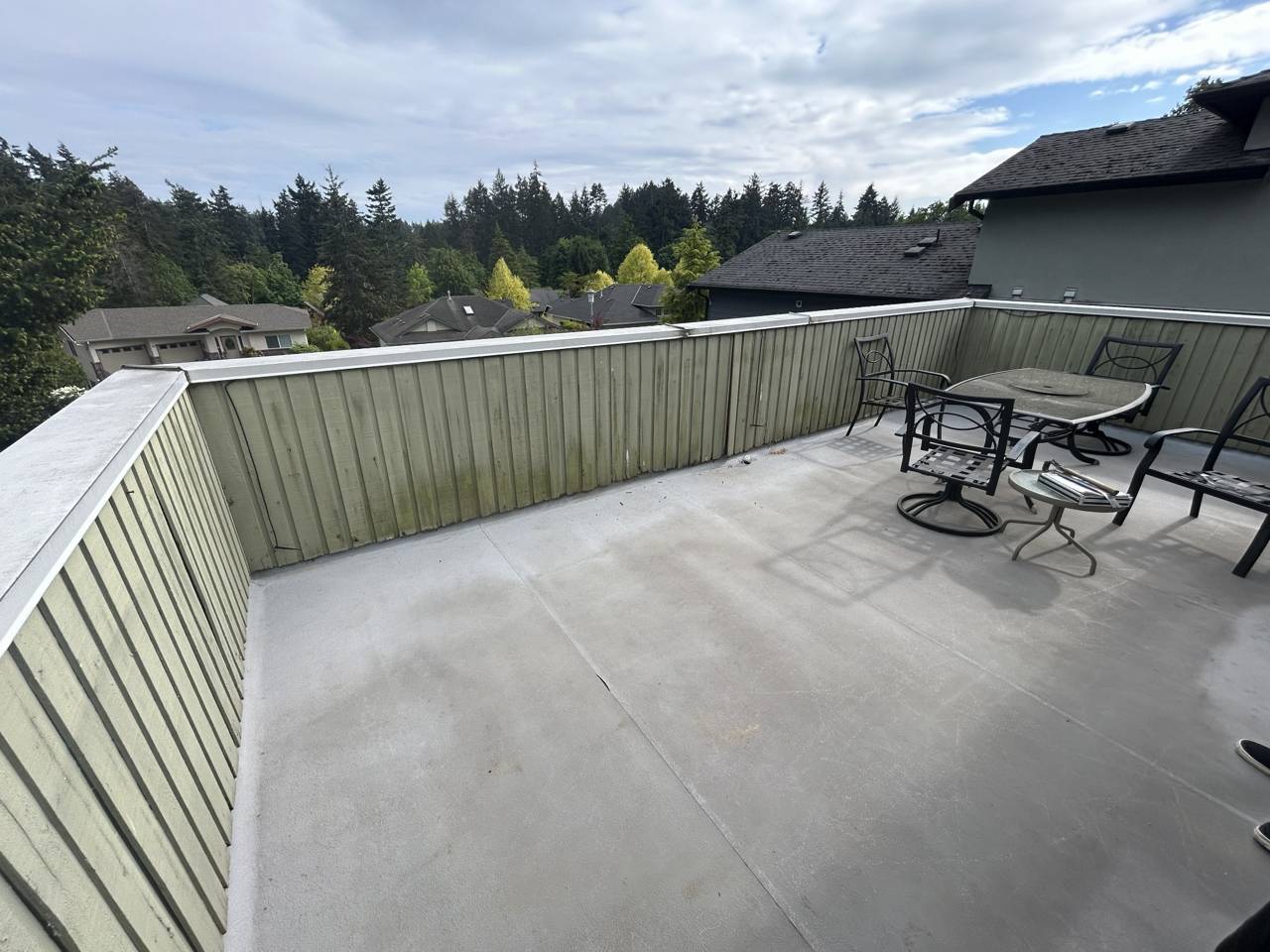 Deck surface and railing - before